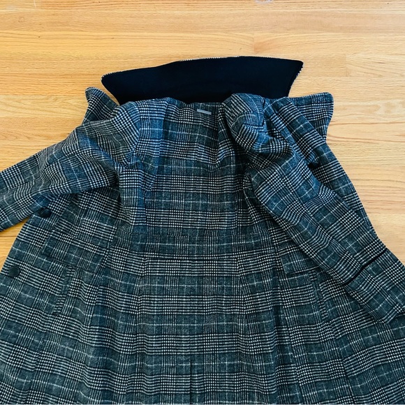 NWT Vince Camuto black and white plaid walker double breasted pea coat - Picture 5 of 8